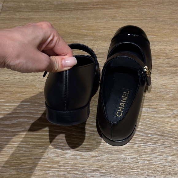 Chanel Black Mary Jane Flats - Picture 5 of 8